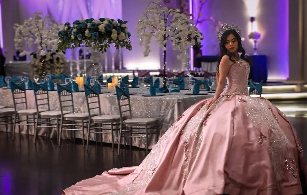 Quinceanera Salon, Quinceanera Venue, Event Venue, Reception Hall, Event Venue, Perfect Wedding Venue, Event Packages, Dallas Fort Worth Venue, Elegant Venue, Banquet Hall, Event Hall, Ballroom, Event Center, Elegant Party Hall, Party Venue