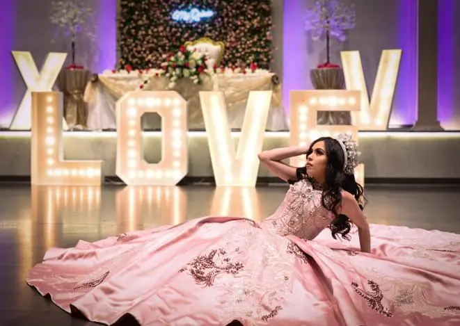 Quinceanera Salon, Quinceanera Venue, Event Venue, Reception Hall, Event Venue, Perfect Wedding Venue, Event Packages, Dallas Fort Worth Venue, Elegant Venue, Banquet Hall, Event Hall, Ballroom, Event Center, Elegant Party Hall, Party Venue