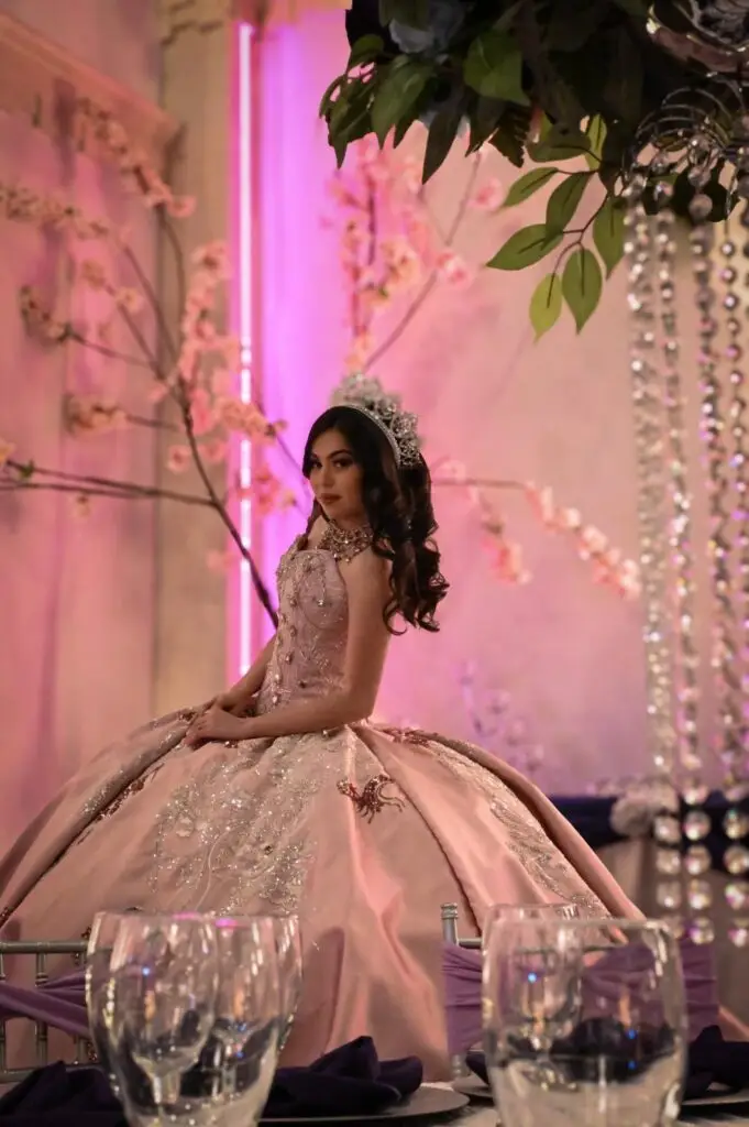 Quinceanera Salon, Quinceanera Venue, Event Venue, Reception Hall, Event Venue, Perfect Wedding Venue, Event Packages, Dallas Fort Worth Venue, Elegant Venue, Banquet Hall, Event Hall, Ballroom, Event Center, Elegant Party Hall, Party Venue