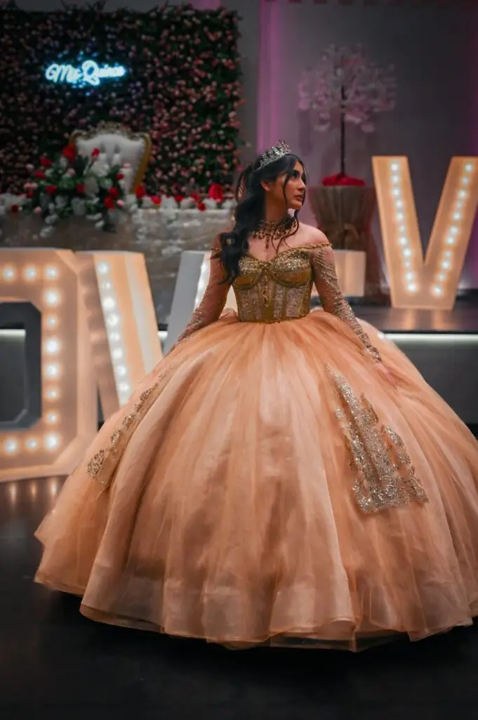 Quinceanera Salon, Quinceanera Venue, Event Venue, Reception Hall, Event Venue, Perfect Wedding Venue, Event Packages, Dallas Fort Worth Venue, Elegant Venue, Banquet Hall, Event Hall, Ballroom, Event Center, Elegant Party Hall, Party Venue